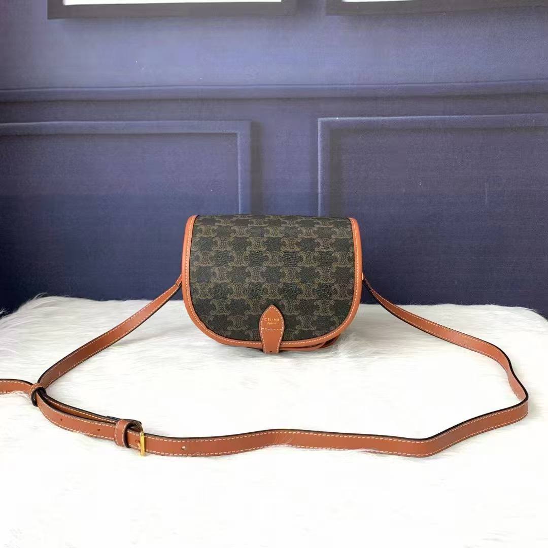 셀린느 여성 미디엄 폴코백 트리옹프 - Celine Womens Medium Folco Bag Triomphe - ceb1635x