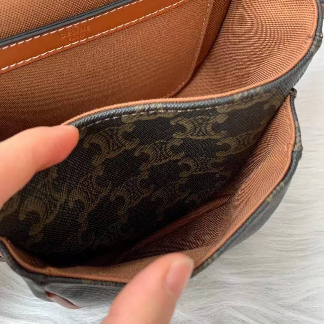 셀린느 여성 미디엄 폴코백 트리옹프 - Celine Womens Medium Folco Bag Triomphe - ceb1635x